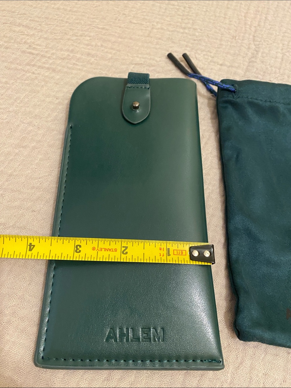 AHLEM Green Leather Sunglass Sleeve with Pouch. - Picture 4 of 5